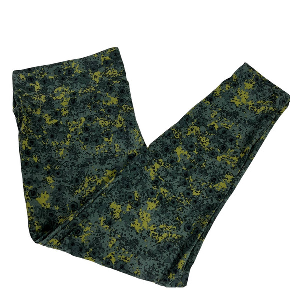 Terra & Sky Plus Size Black Soot Camo High Rise Printed Leggings 2X 20W-22W - Picture 1 of 12
